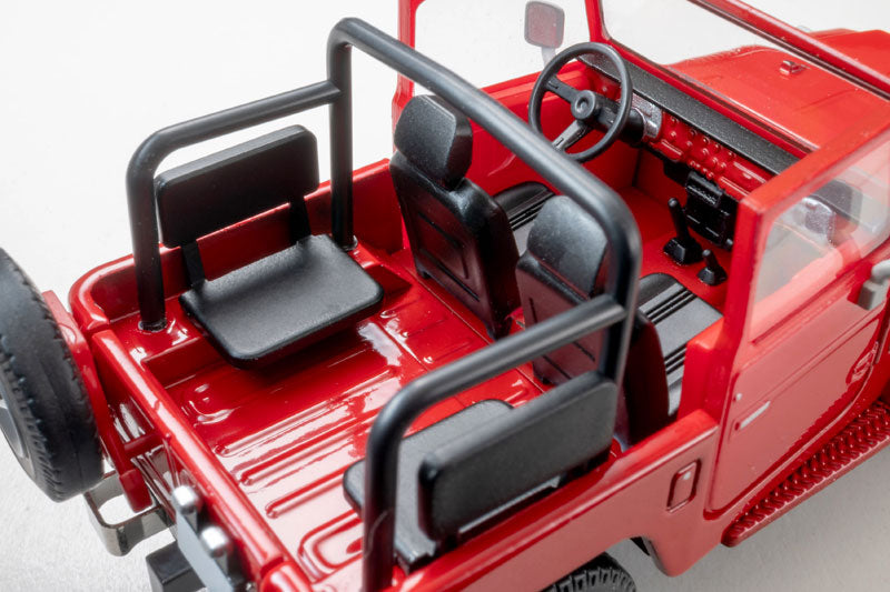 (Preorder) Tomica Limited Vintage 1:64 Toyota Land Cruiser 40 Open Top North American Version (Red) LV-N382a