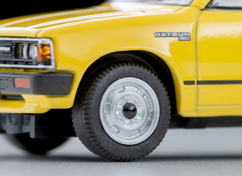 (Preorder) Tomica Limited Vintage 1:64 LV-N373b Datsun Truck King Cab GL (Yellow) 83 Model