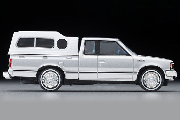 (Preorder) Tomica Limited Vintage 1:64 LV-N374b Nissan Truck King Cab (Silver) US Spec