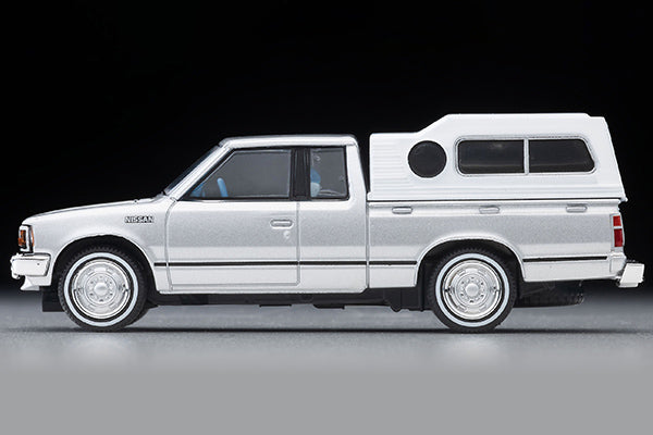 (Preorder) Tomica Limited Vintage 1:64 LV-N374b Nissan Truck King Cab (Silver) US Spec