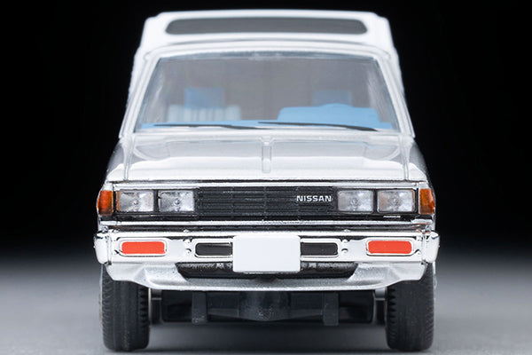 (Preorder) Tomica Limited Vintage 1:64 LV-N374b Nissan Truck King Cab (Silver) US Spec