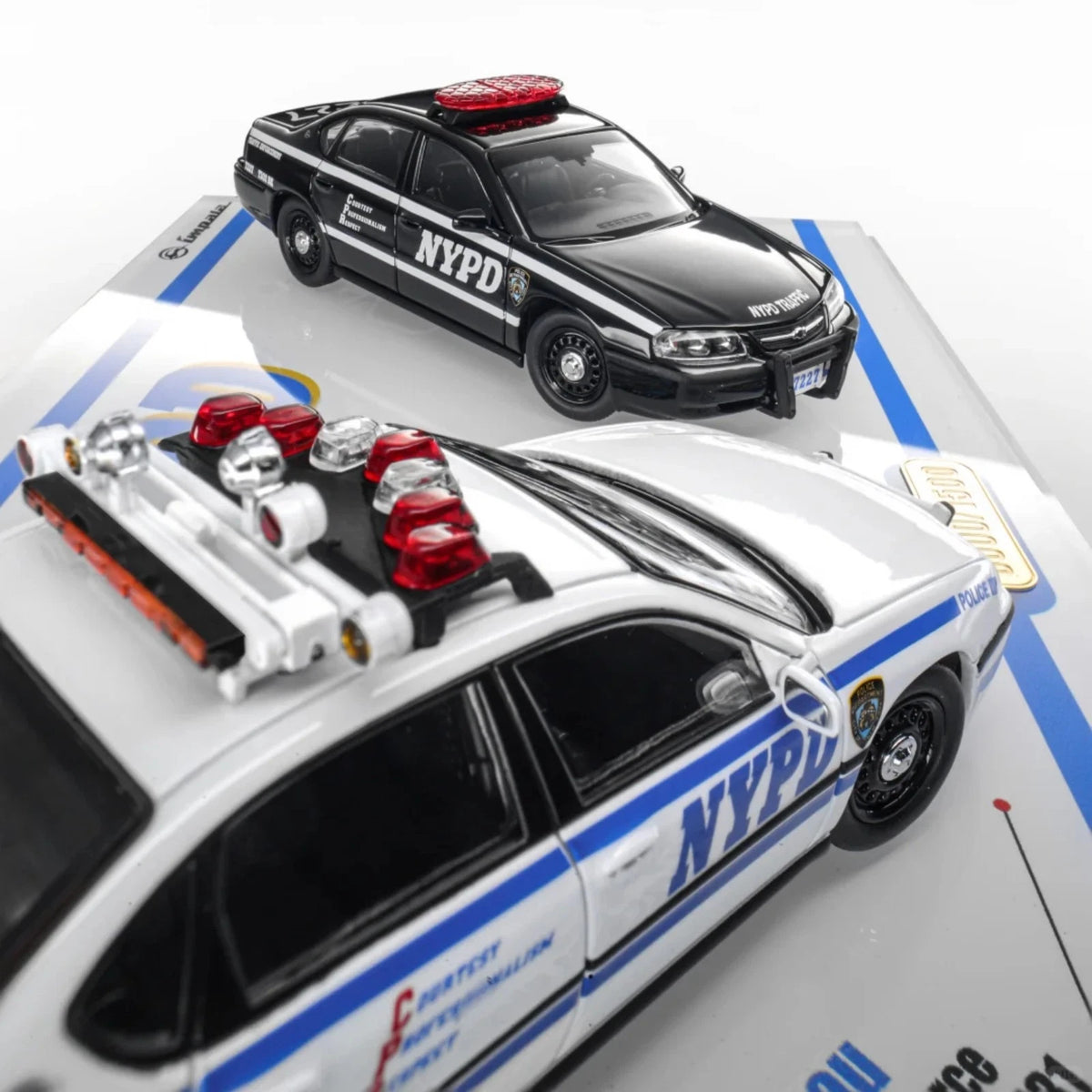 Rollin 1:64 Chevy Impala NYPD Police 2 car set APAxpo Exclusive